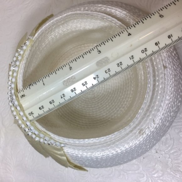 VTG White Fancy Doll Mannequin Stuffed Animal Derby Hat by Ann Marie Small - Picture 9 of 15